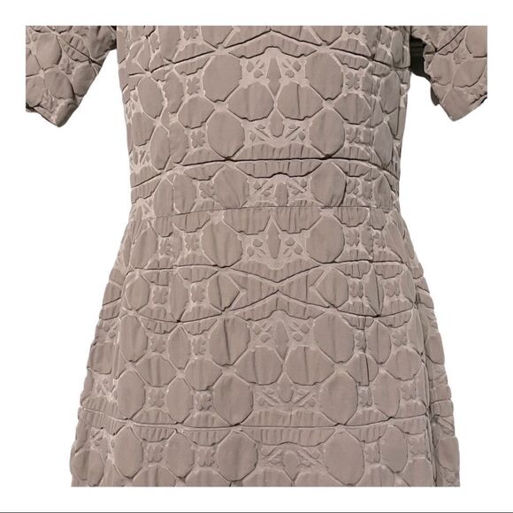 Vera Wang Quilted Midi Gray Fitted Dress Size EU 34 US 0 - Picture 8 of 10